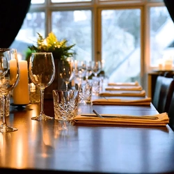 Metro - Vine (Kentish Town) - The dining area of The Vine