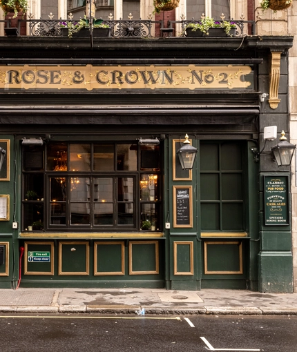 7242_GK_Heritage_Rose&Crown_Mayfair_Pub_2023_005.jpg