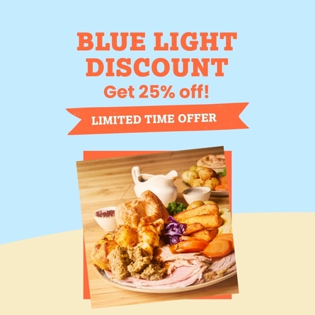 A banner advertising 25 percent off with blue light discount at Farmhouse Kitchens. 