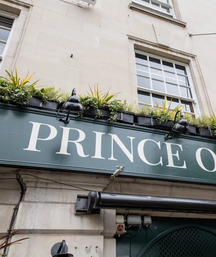 7233_GK_UC_PrinceOfWales_CoventGarden_Pub_2023_10.jpg