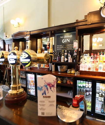 3939_Heritage_PL_Wintergills_Glasgow_Pub_033.jpg.JPG