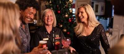 Christmas_DB_HH_People-Lifestyle_Family-Scene_2024_086.jpg