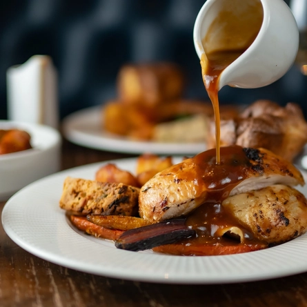 P&V_MPCo_Product_Advertising_Spring-menu-roast_Chicken-half_2025_06.jpg.jpg