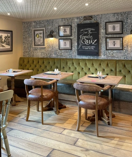 5226 Bell (Crowmarsh) - PK - RESTURANT 02.jpg