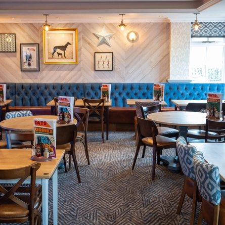 The interior restaurant and seating area at the Woodlands Edge.