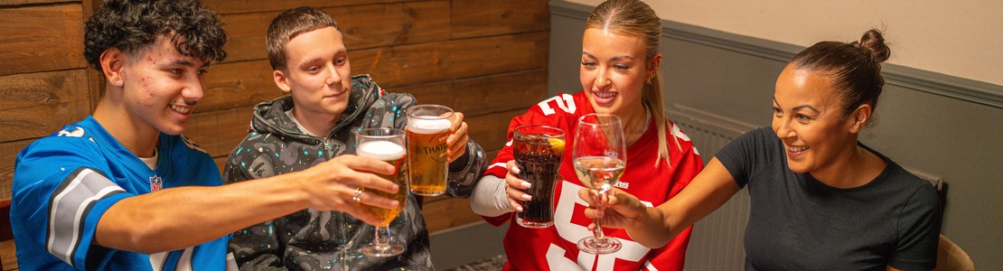 Sport_GK_Lifestyle_Friends-NFL_2024_013.jpg