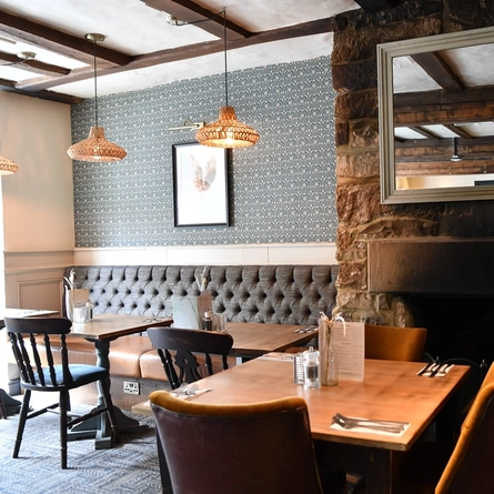6246_DB_C&B_Swan&Bottle_Uxbridge_Pub_2023_26.jpg