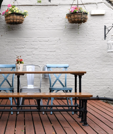 External seating area outside of a pub
