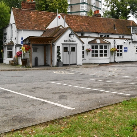 6246_DB_C&B_Swan&Bottle_Uxbridge_Pub_2023_7.jpg