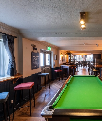 interior pub games