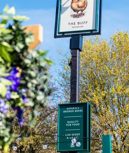Exterior sign of the buff