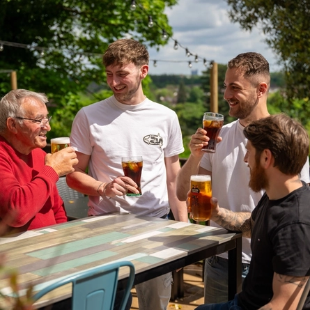 GKP_People_Lifestyle_Beer-Garden-Drinks_2024_006.jpg