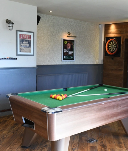 interior pub games