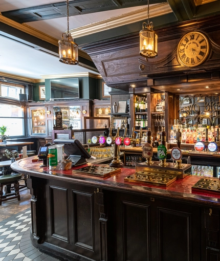 7267_GK_UC_TwoBrewers_CoventGarden_Pub_2023_2.jpg