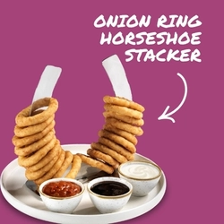 A banner promoting the 5 Sharers for £5 each campaign at Hungry Horse.