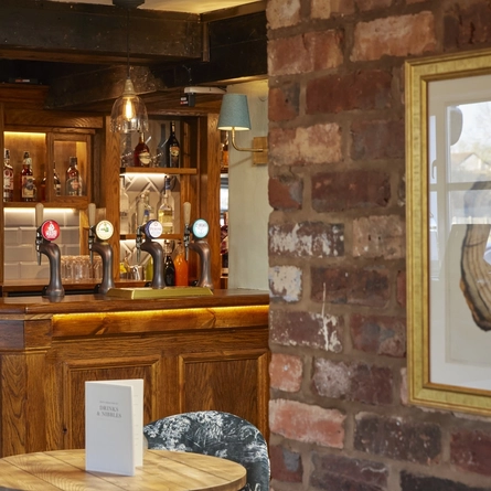 6211_DB_C&B_Mare&Colt_Summerfield_Pub_2022_11.jpg