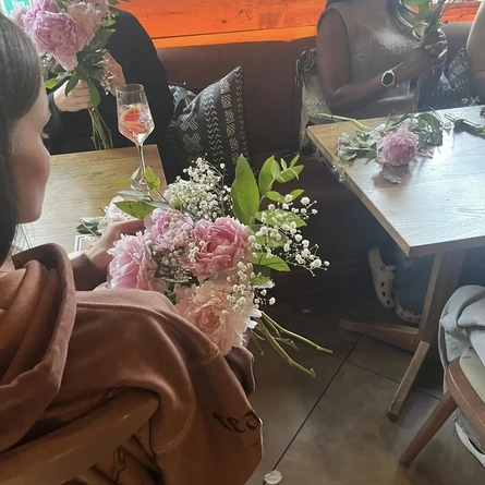 An image of a floral display advertising the Floral Floristry Social What's On event at The Four Oaks.