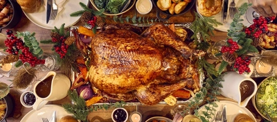 5308_P&V_Everly_White-Horses_Rottingdean_Product_Lifestyle_Whole-Glazed-Full-Roast-Turkey_AW25_2025_45.jpg