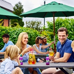 GK_Locals_People_Lifestyle_Family-In-Beer-Garden_2023.jpg