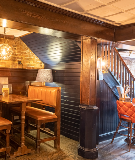 GK Heritage - 7274 Ye Olde Cock Tavern (Holborn) - 0019.jpg