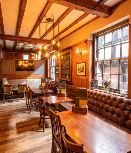 7951_GK_Heritage_RoyalOak_Winchester_Pub_2023_0008.jpg