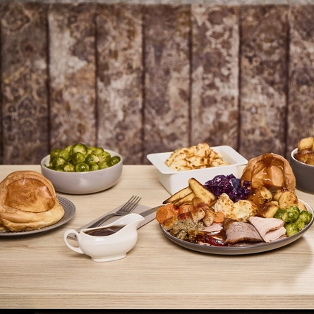 GK_P&C_Product_Advertising_Mains-Carvey-Dish_2024_003.jpeg