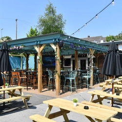 6966_GK_PL_Cat_&_Fiddle_Great_Barr_Venue_Exterior_Beer_Garden_2024_11.jpg