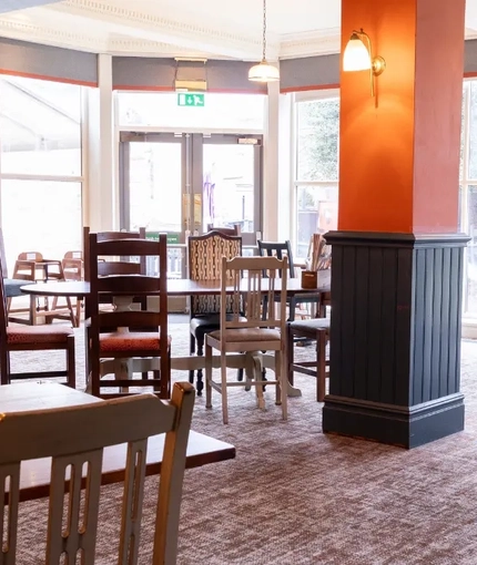 The interior restaurant and seating area at the Brentwood.
