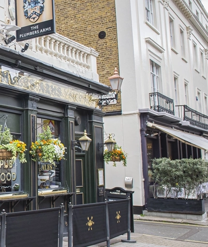 The exterior facade of The Plumbers Arms in Belgravia.