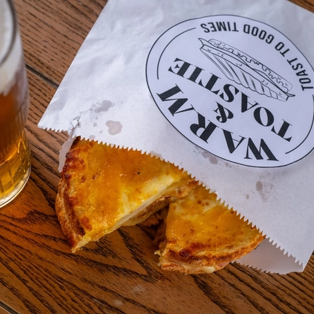 GK_PL_Product-Advertising_Toastie-&-Drink_2024_002.jpg