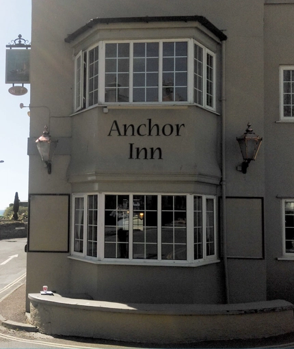 Anchor Inn (Beer) Exterior