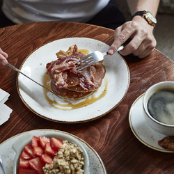 DB_C&B_Product_Lifestyle_Maple-Bacon-Buttermilk-Pancake-Stack_2024_002.jpg