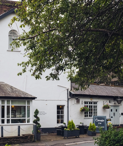 The exterior of The Woodman.