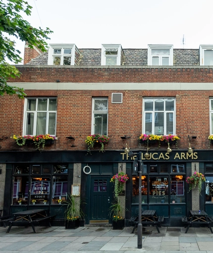 6760_GK_UC_LucasArms_London_Pub_7.JPG