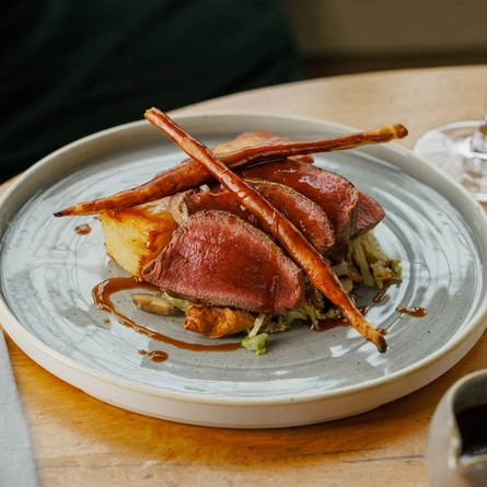 P&V_Crafted_Product-Mood_Venison-Loin_2024_003.jpg