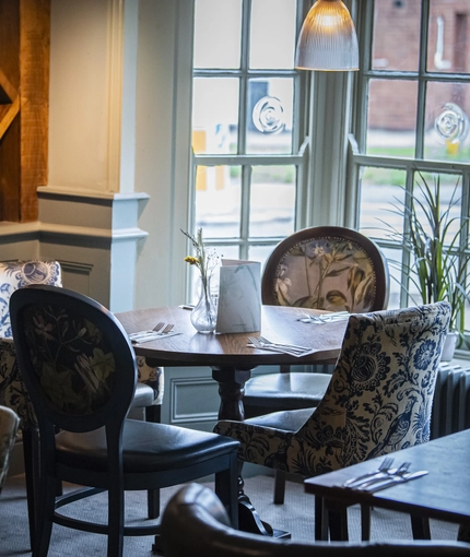 The restaurant area of the Bull.