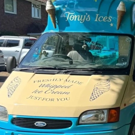 An image advertising the Tony's Ices What's On event at The Cart & Horses.