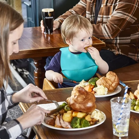 Easter_GK_P&C_People_Lifestyle_Child-Eating-Carvery_2023.jpg