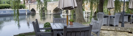 5284_DB_C&B_RoseRevived_Newbridge_Pub_34.jpg