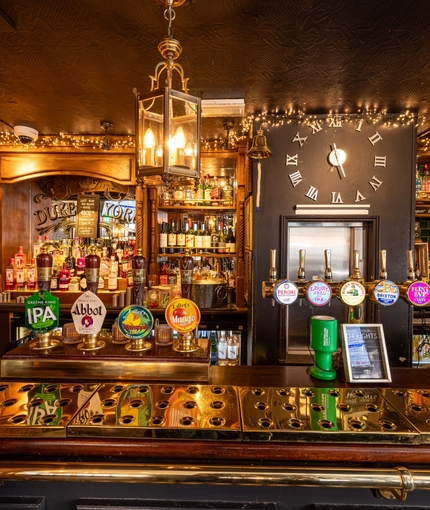 7184_GK_UC_DukeOfYork_Mayfair_Pub_2023_13.jpg