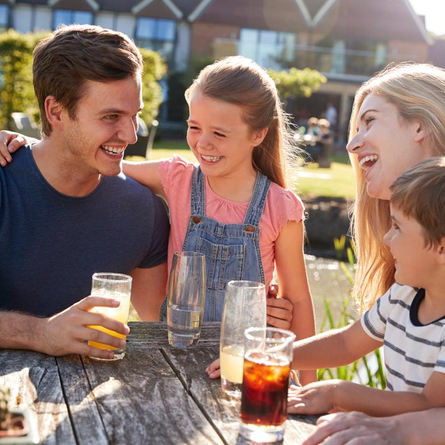 GK_P&G_People_Lifestyle_Family-Beer-Garden_2024.jpg