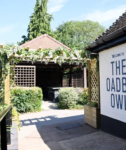 Decor outside of a pub
