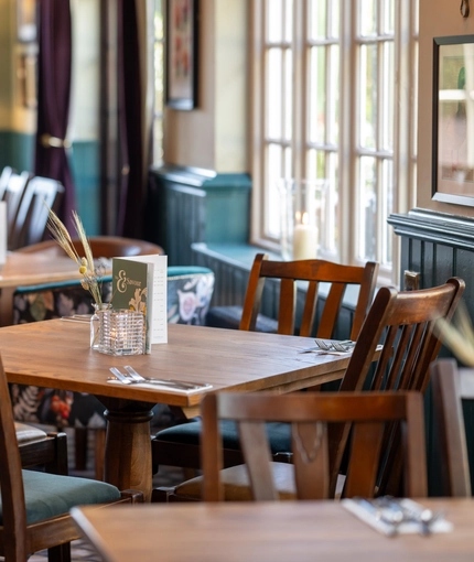 A table in the restaurant of Himley House.