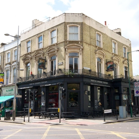 Metro - North London Tavern (Kilburn) - Exterior