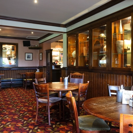 5183_DB_FHI_MeadowFarm_Ecclesfield_Venue_Interior_2024_010.jpg