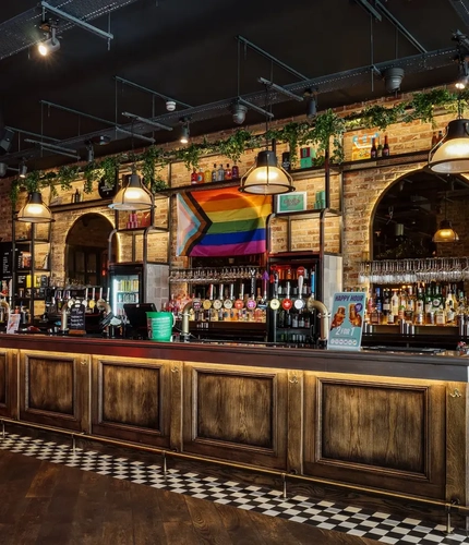 5798_GK_UC_LimeStreetCentral_Liverpool_Pub_2023_7.jpg
