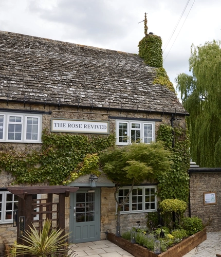 exterior pub and beer garden