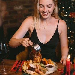 Christmas_UHT_People_Lifestyle_Day-1-Thames-Ditton_2026_0104.jpg
