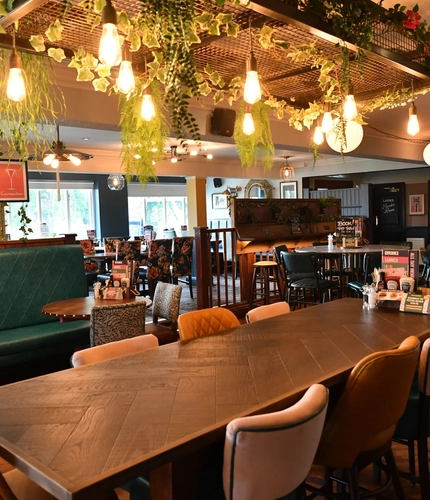 The restaurant area in the Master Potter.