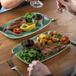 GK_P&K_Product_Mood_Steak-Dinner-For-Two_2024_031.jpg